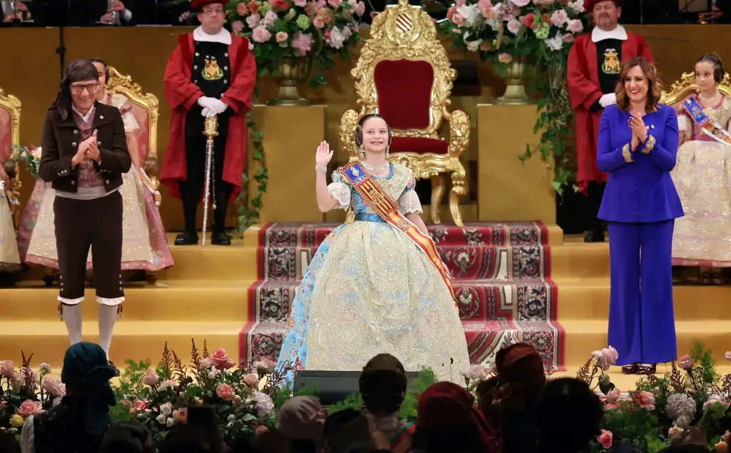 Valencia vibra con la Exaltación de las Falleras Mayores de 2026, Carmen y Marta